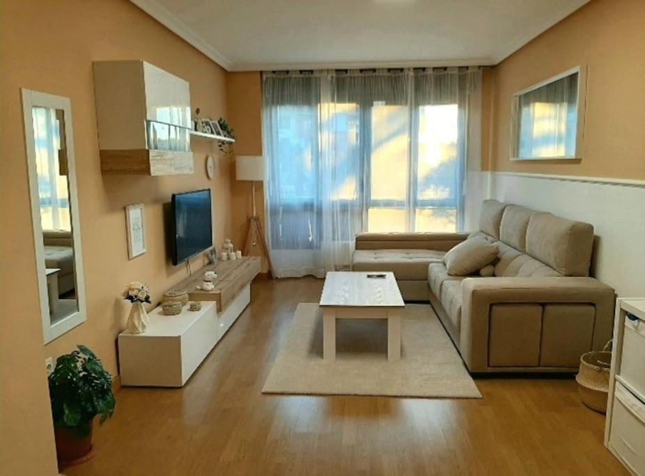 Apartamento El Horrin Apartamento Colunga Exterior foto